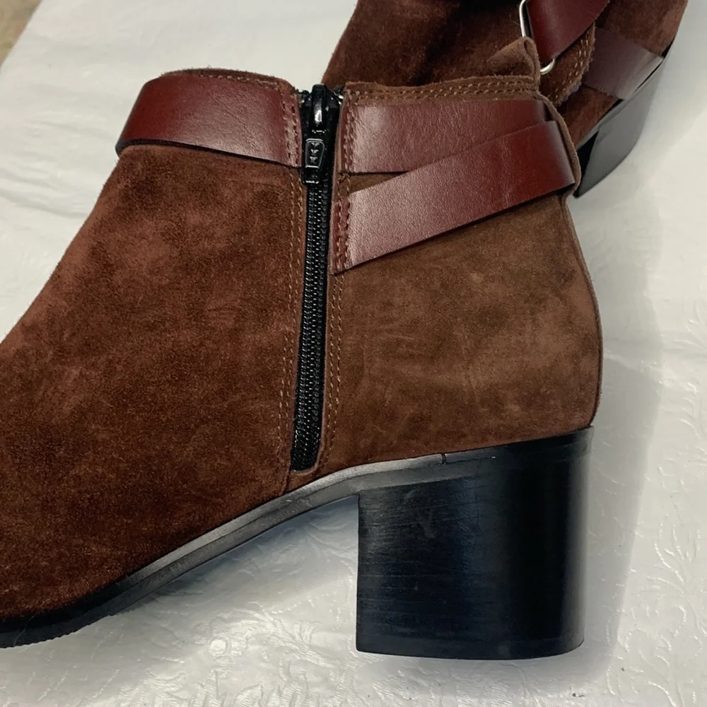 Charles David Gianni Suede Booties in Merlot‎